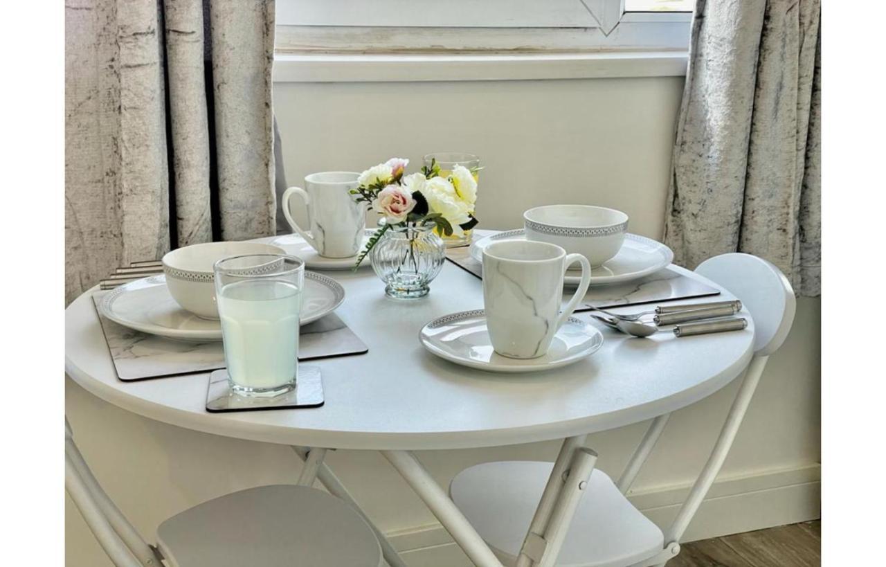 Cardiff City Centre Apartment- Penarth Road Buitenkant foto