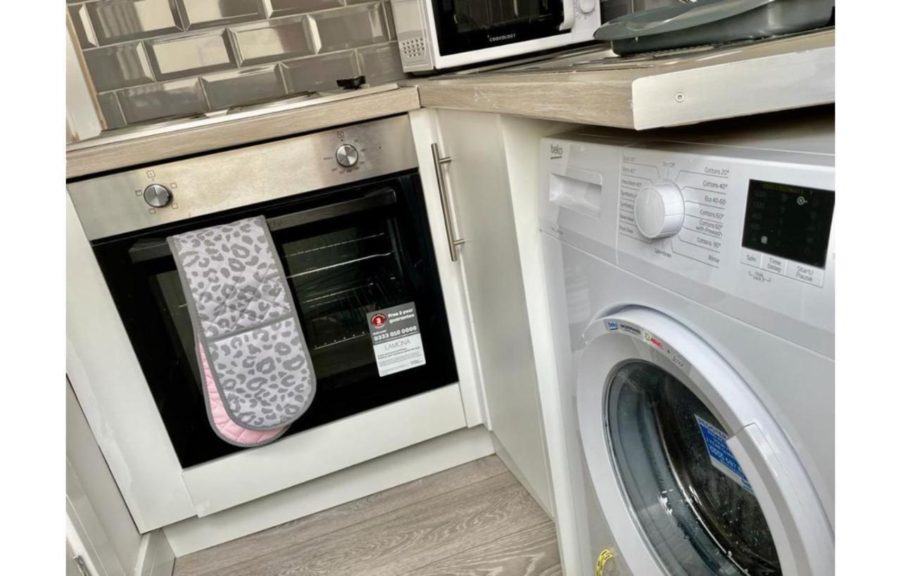Cardiff City Centre Apartment- Penarth Road Buitenkant foto
