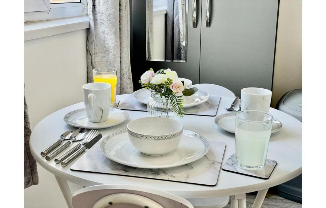 Cardiff City Centre Apartment- Penarth Road Buitenkant foto