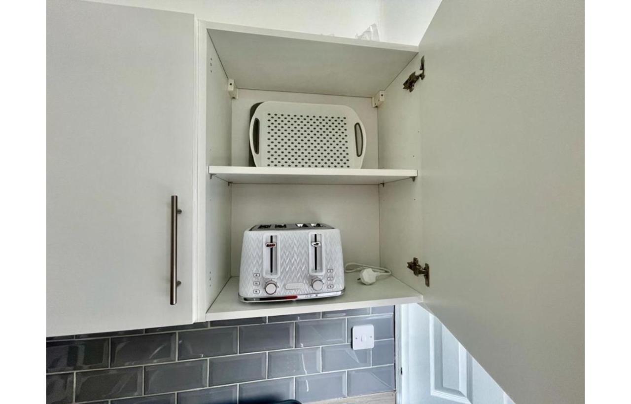 Cardiff City Centre Apartment- Penarth Road Buitenkant foto
