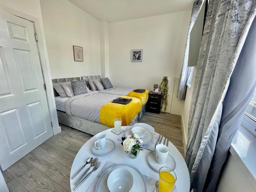 Cardiff City Centre Apartment- Penarth Road Buitenkant foto
